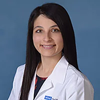 Hijab Zubairi headshot